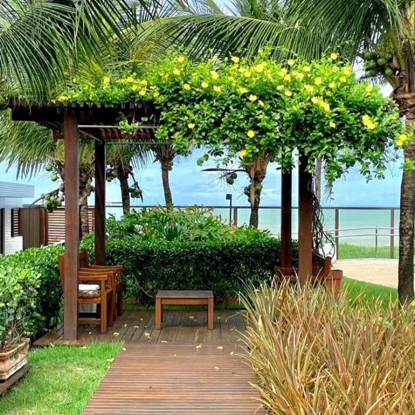 Apartamento A Beira Mar Com Piscina Estilo Resort Cabedelo Exterior photo